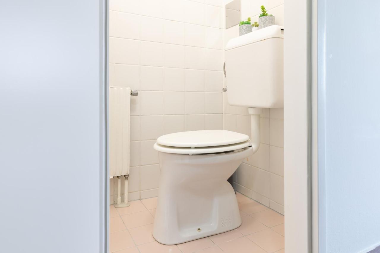 Yeshello Vienna Central Station Apartment Bagian luar foto