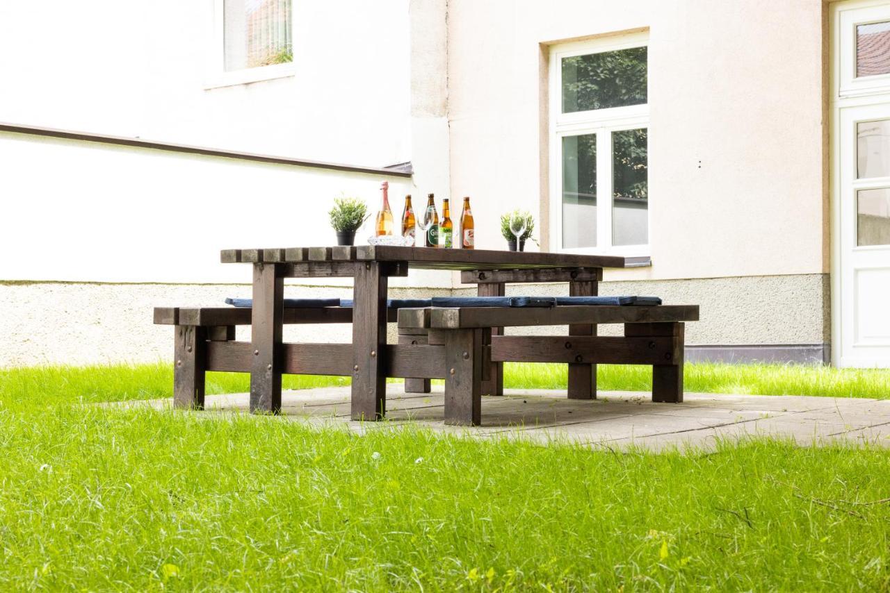 Yeshello Vienna Central Station Apartment Bagian luar foto